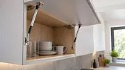 Как выбрать газлифт для шкафа: расчёт усилия, установка и особенности выбора
